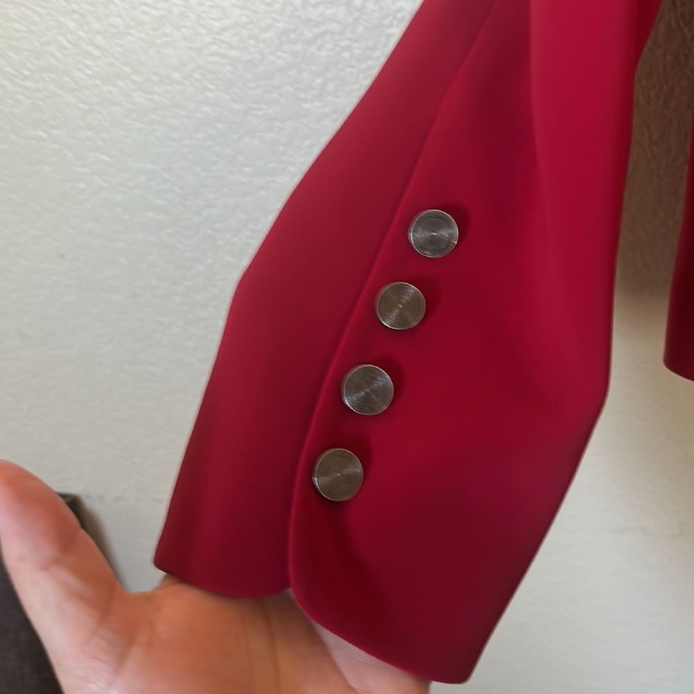 Tahari Arthur Levine Long sleeve Red Blazer  sz 6 - Picture 3 of 10
